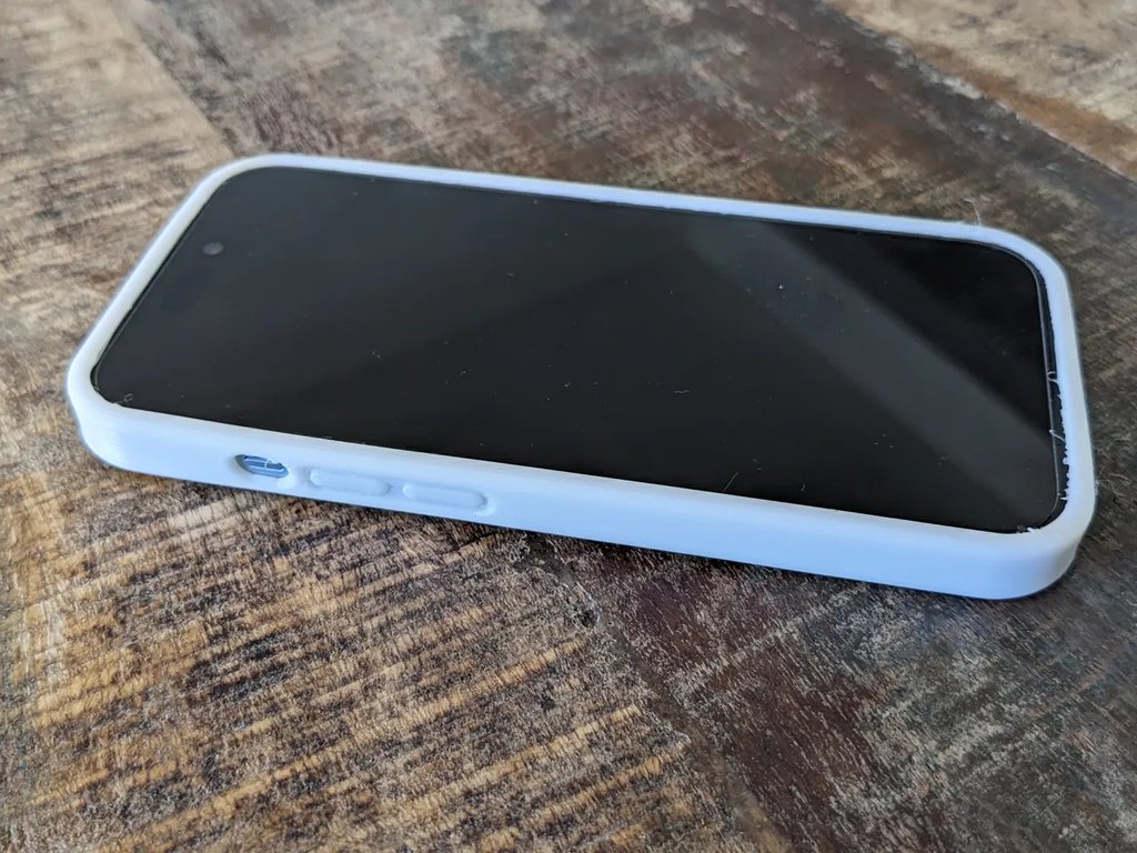 Параметрический чехол для iPhone 15