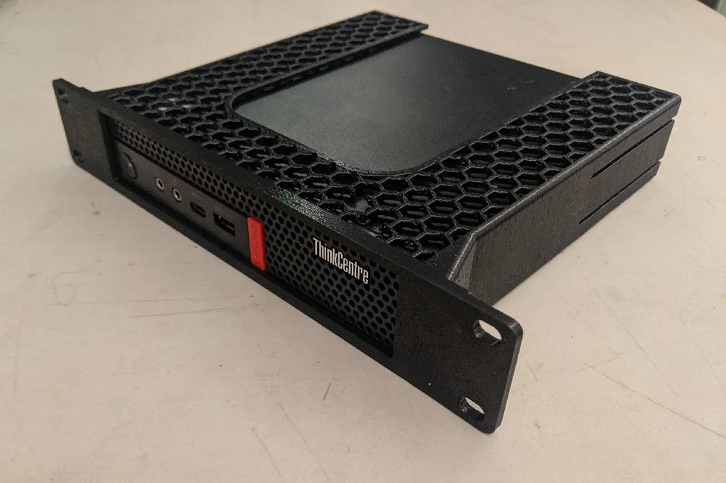 Параметрическая 10-дюймовая настенная стойка для сервера