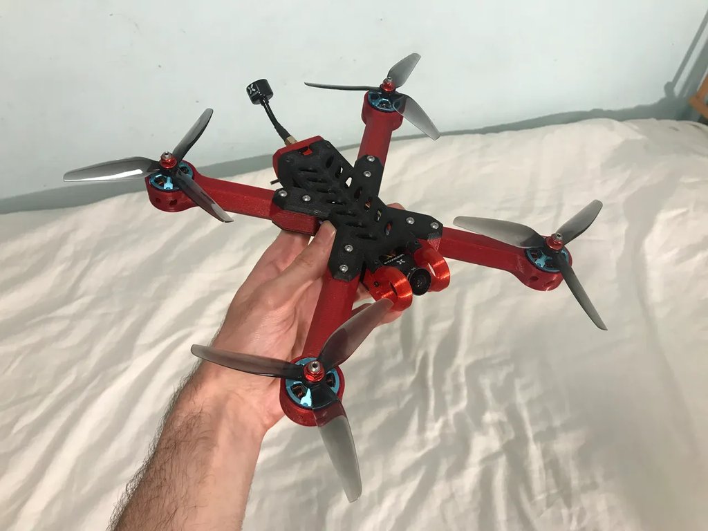 FPV-дрон Феникс