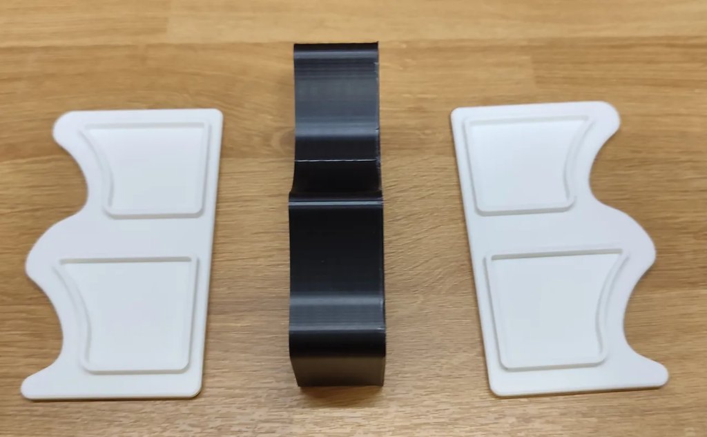 Подставка для двух контроллеров DualSense PS5