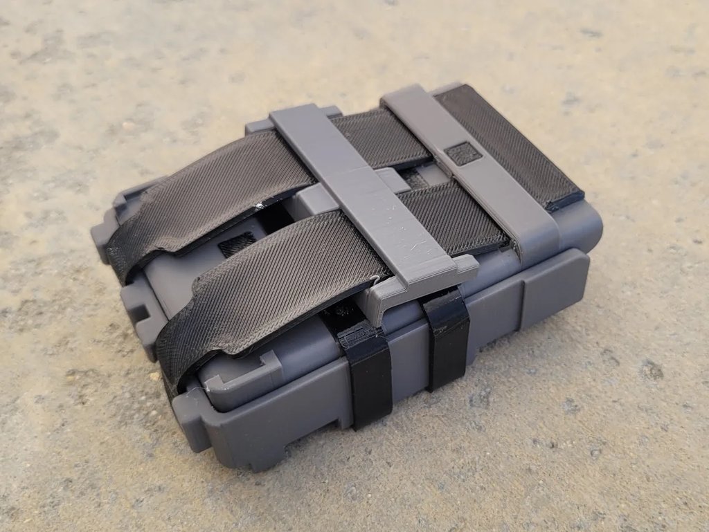 QuickMag - Подсумок для магазина AR15, полностью напечатанный на 3D-принтере