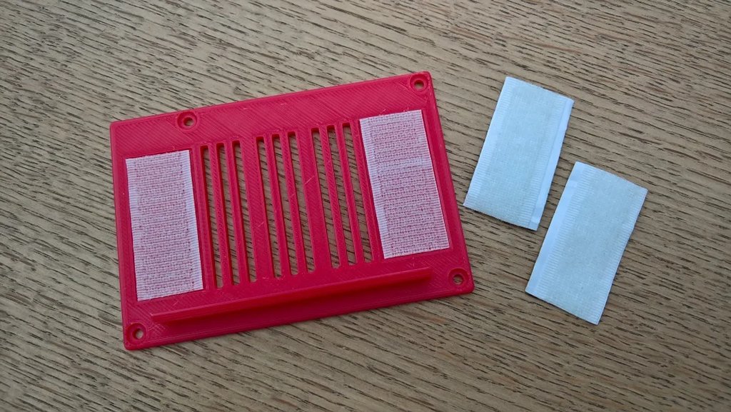 Корпус для 7-дюймового сенсорного дисплея Raspberry Pi