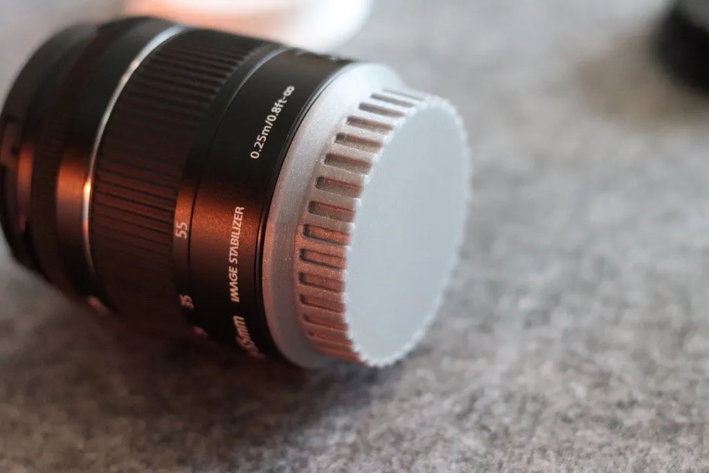 Задняя крышка объектива для Canon EOS EF и EF-S