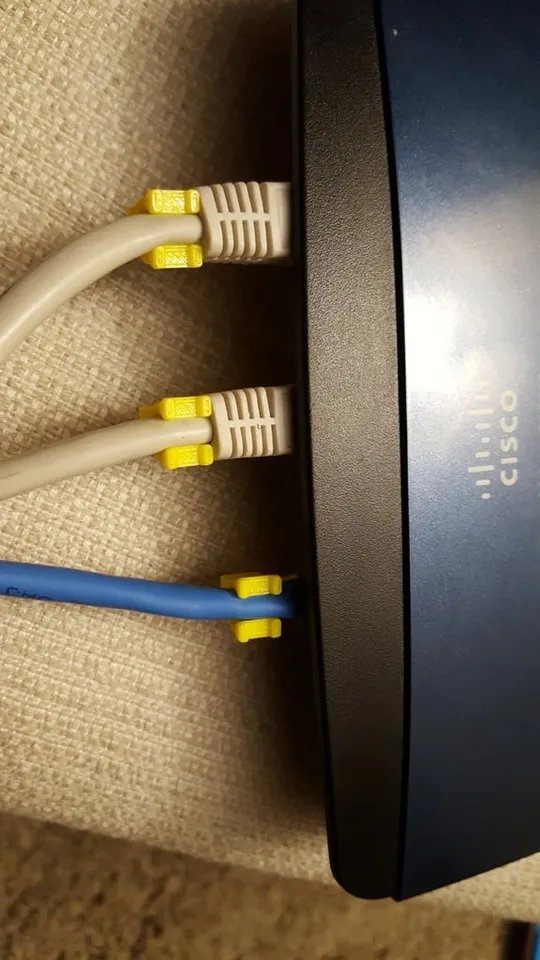 Замена клипсы для Ethernet кабеля RJ45