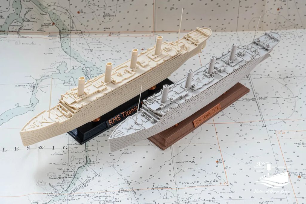 RMS Titanic 1:1000