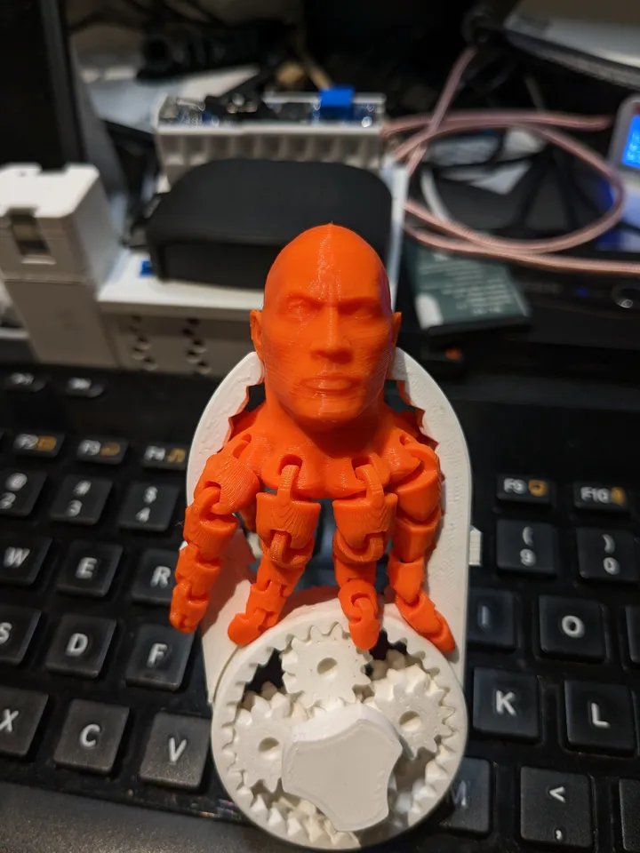 Камнетевтопусик