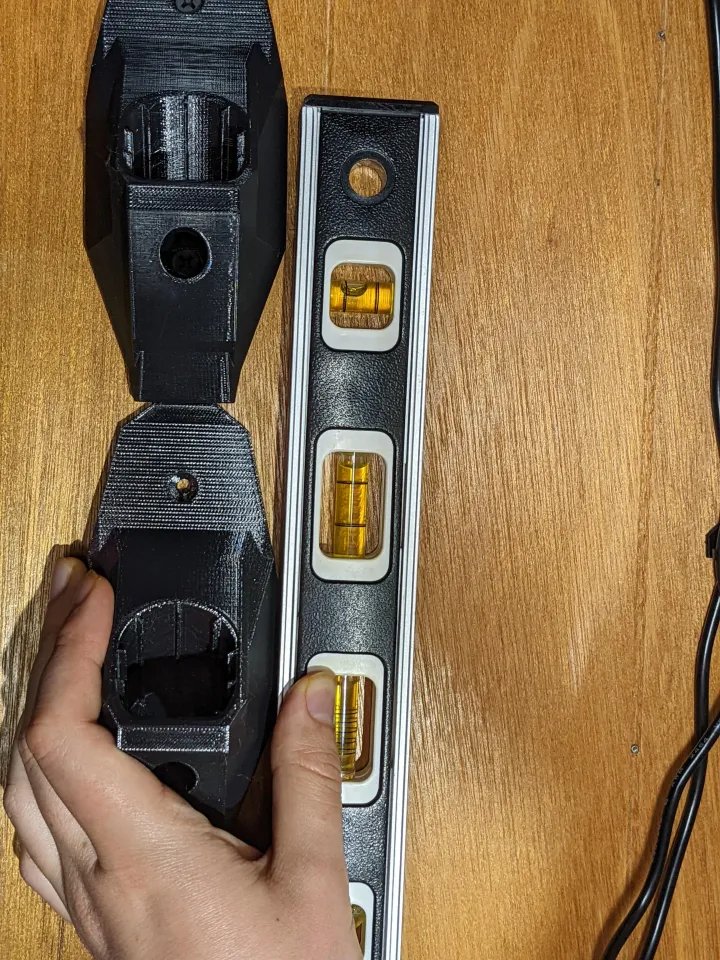 Держатель для аккумуляторов Ryobi