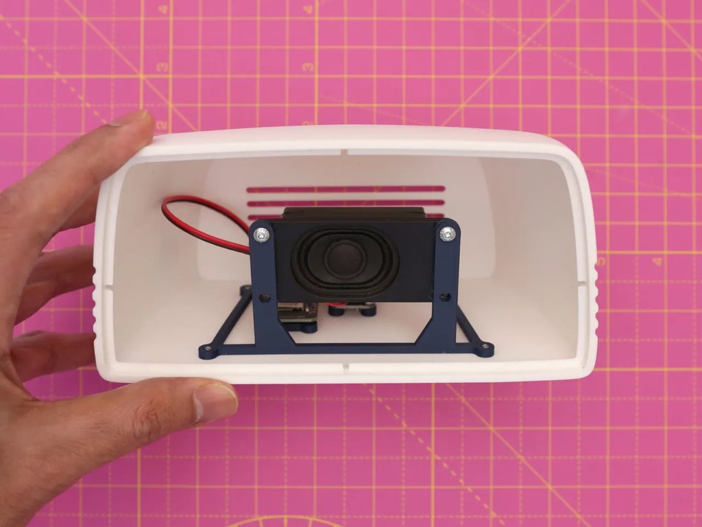 Bluetooth-колонка в стиле сериала «Разделение»