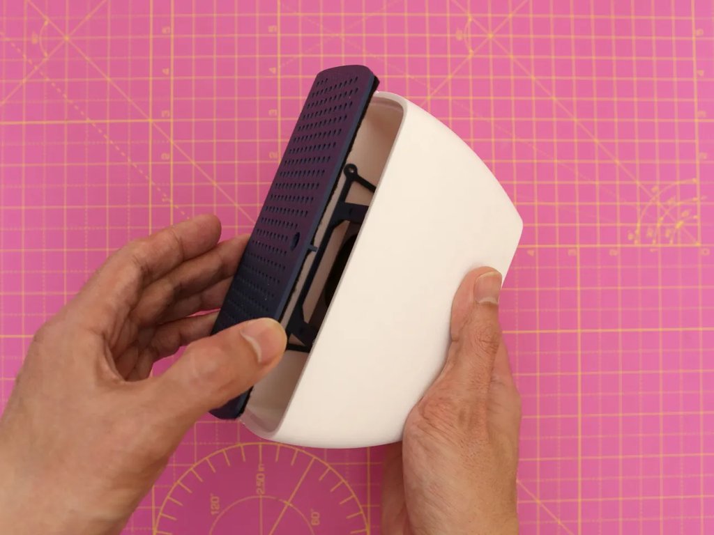 Bluetooth-колонка в стиле сериала «Разделение»