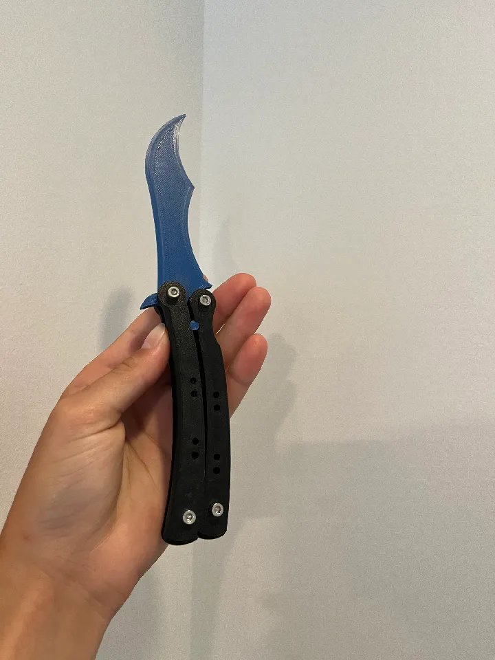 Простой нож-бабочка CS:GO