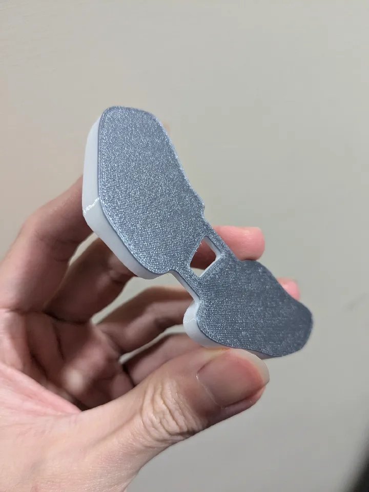 Подставка для запястья сдвижного типа v2, плоская без ножек (вдохновлена Carpio / Delta Hub)