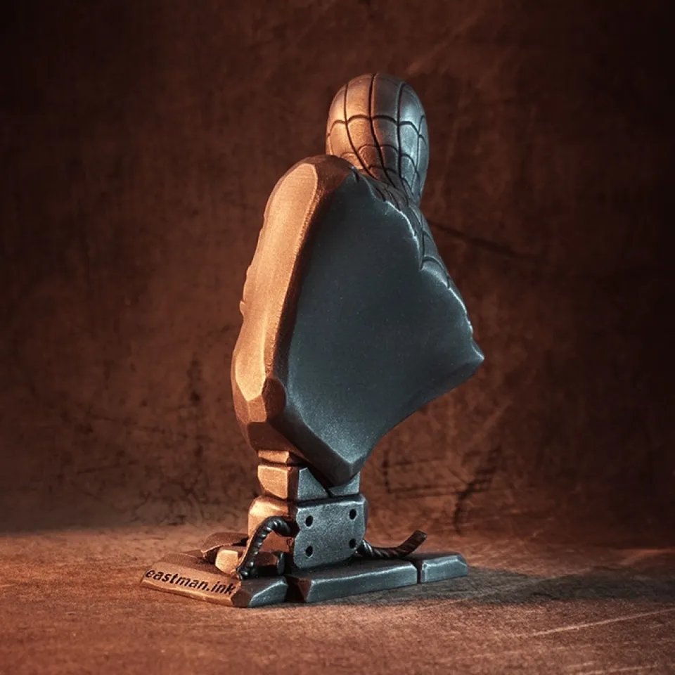 Бюст Человека-Паука