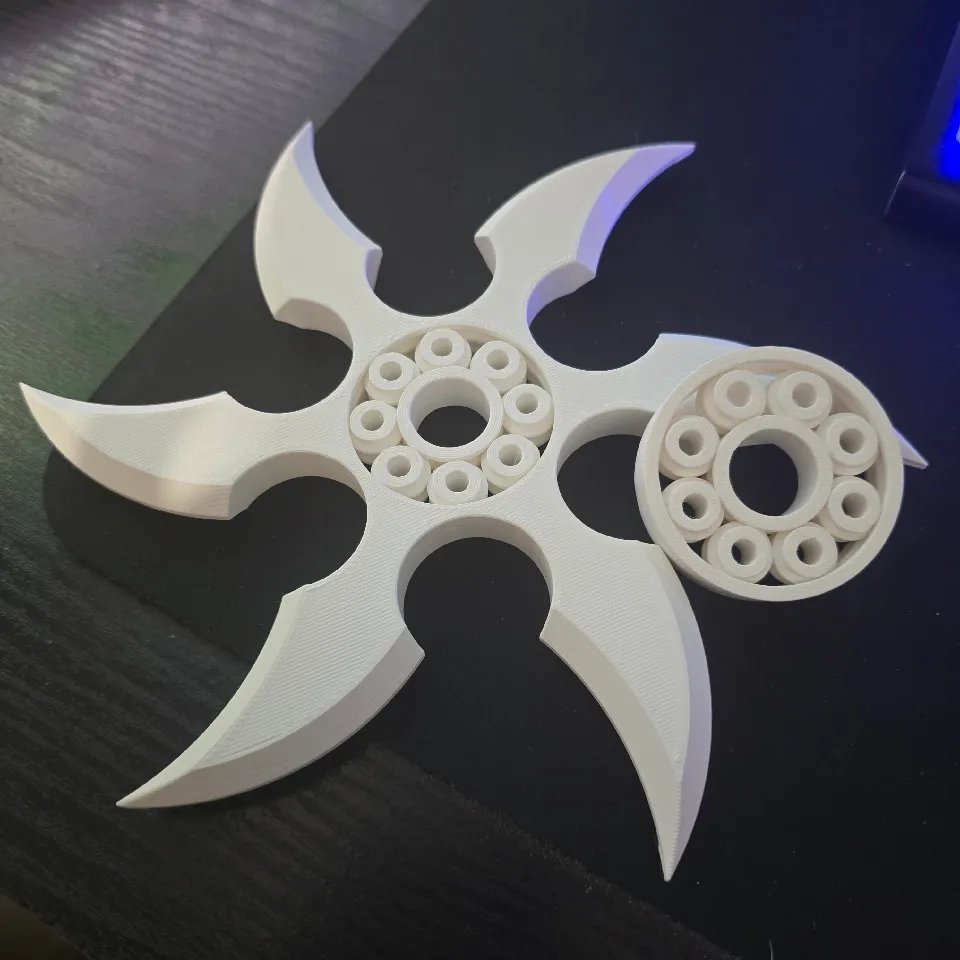 Вращающийся сюрикен