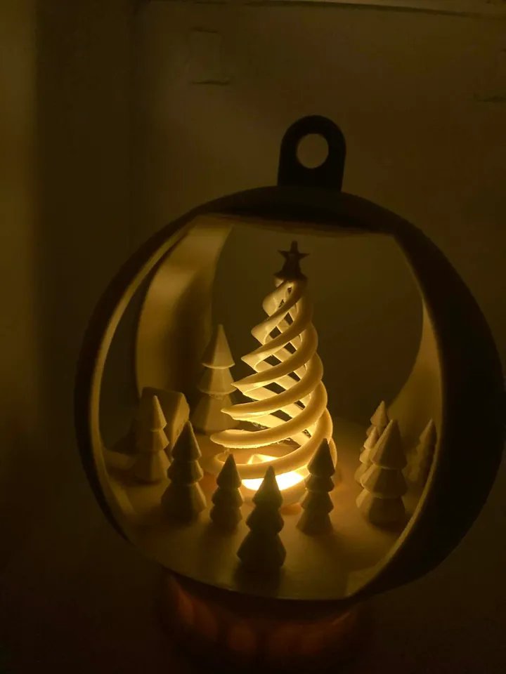 Спиральная ёлочная лампочка