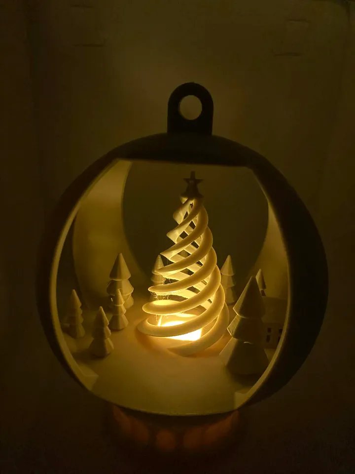 Спиральная ёлочная лампочка