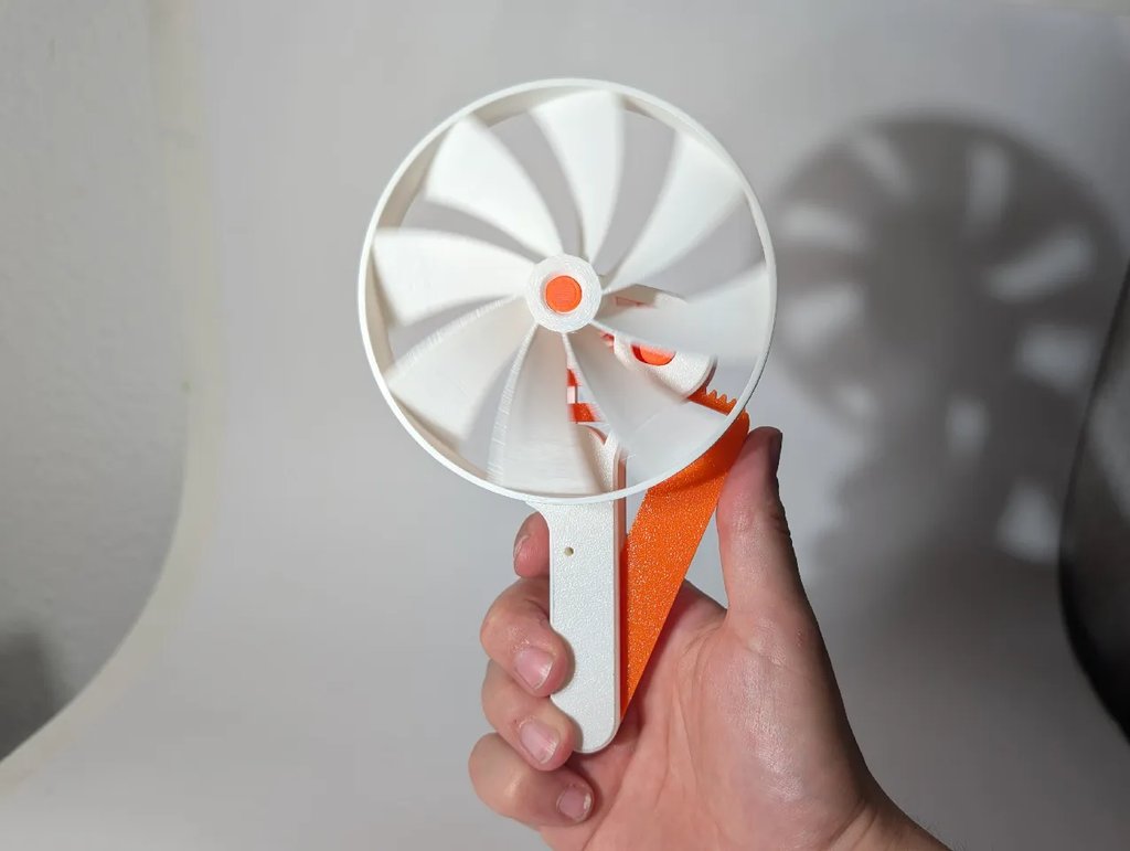 Вентилятор-маховик с ручным приводом