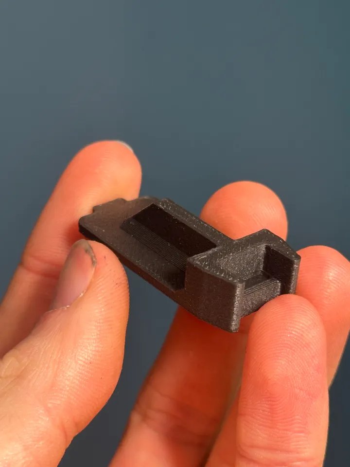 Крышка для аккумулятора SRAM AXS