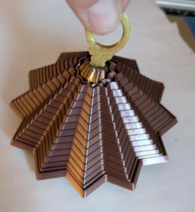 Звездный каскад: Брелок и украшение