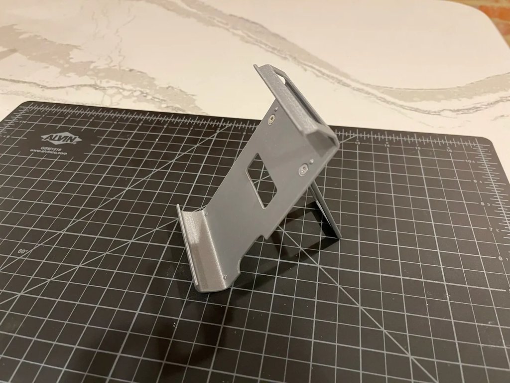 Подставка для Steam Deck