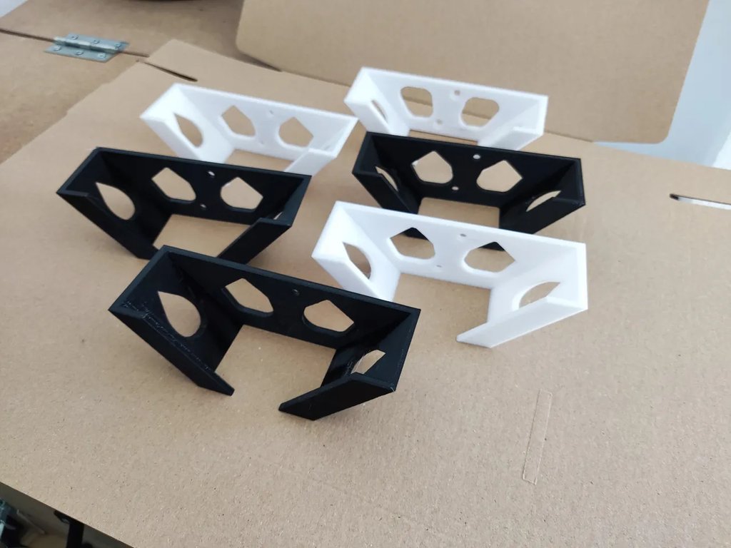 Подставка для ракетки для падела