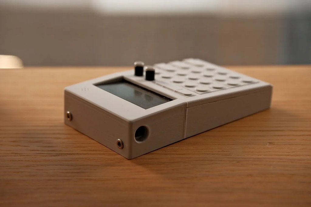 Чехол для Teenage Engineering Pocket Operator