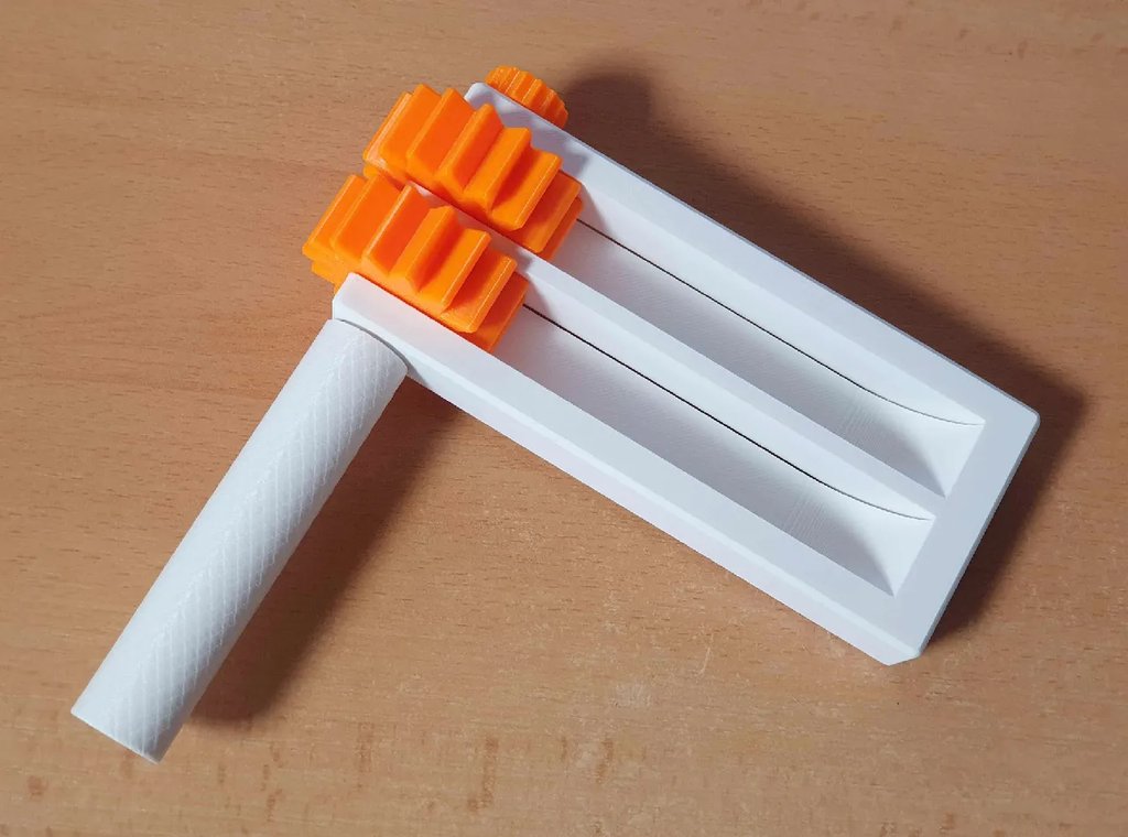 Традиционная чешская пасхальная трещотка (Řehtačka)