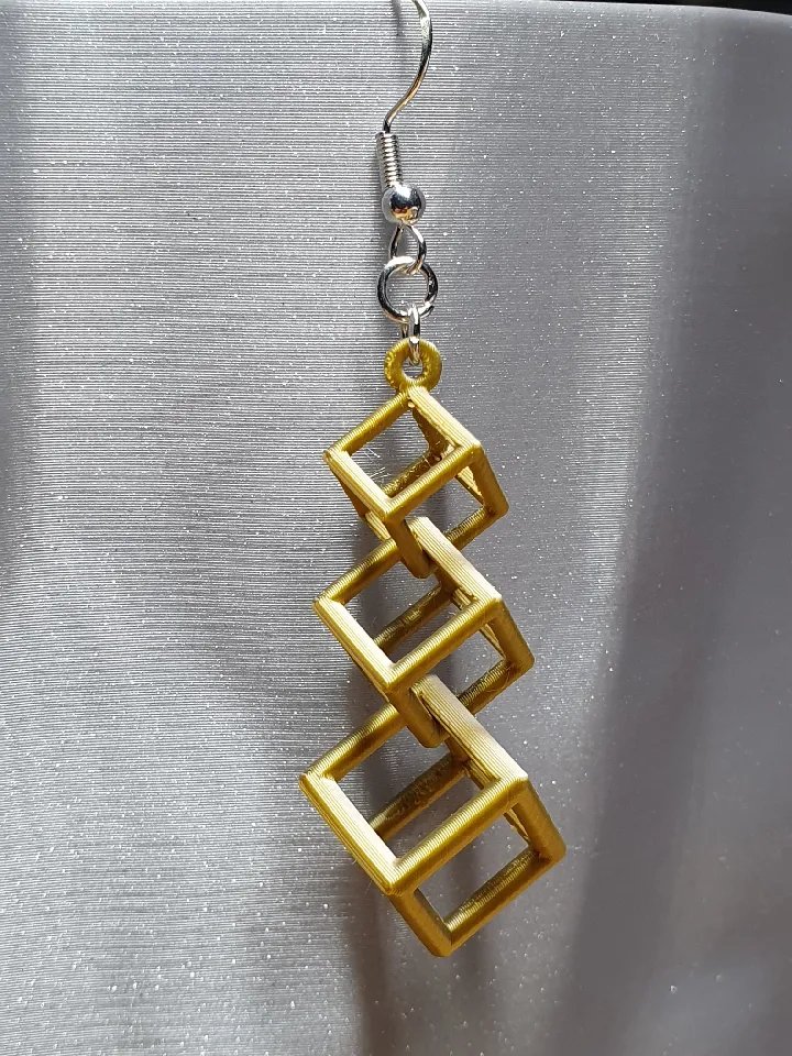 Тройные кубические держатели для наушников