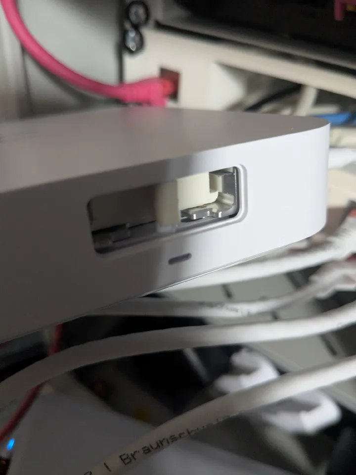 Лоток для M.2 SSD для Ubiquiti UniFi Cloud Gateway Max