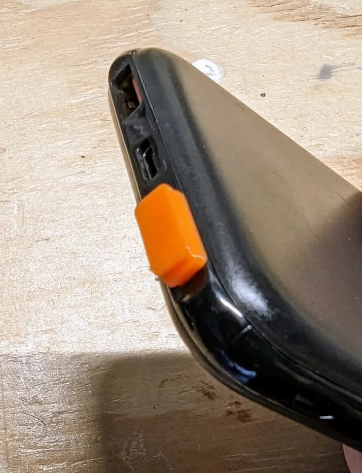 Защитная заглушка для USB-A