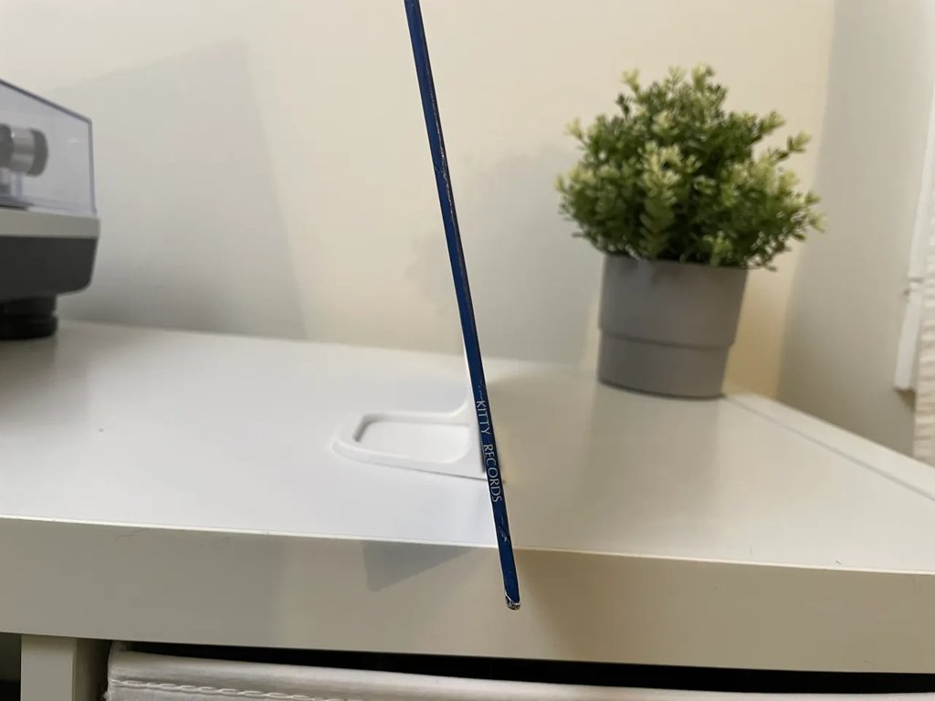 Подставка для виниловой пластинки