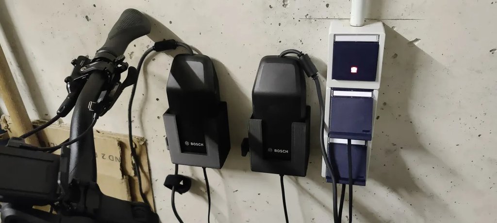 Настенное крепление для зарядного устройства Bosch eBike 4A BPC3400