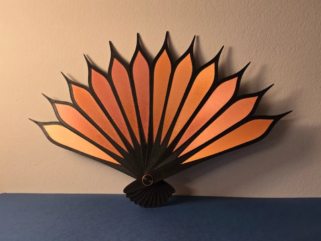 Веер "Взгляд"