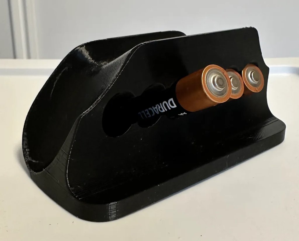 Подставка для геймпада Xbox с отсеком для батареек AA