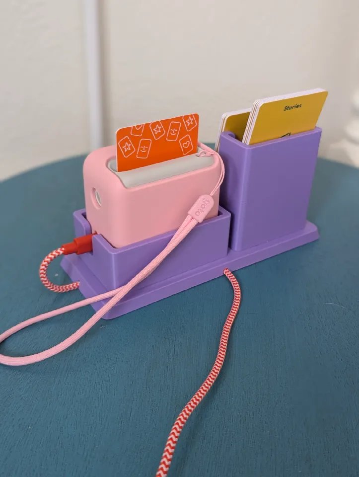 Док-станция и держатель карт для Yoto Mini 2024